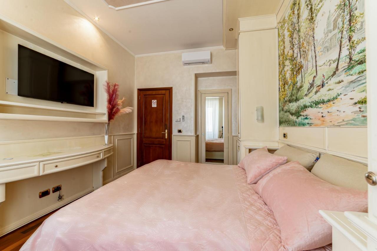 Downtown Luxury B&B - Termini Train Station Rom Exterior foto